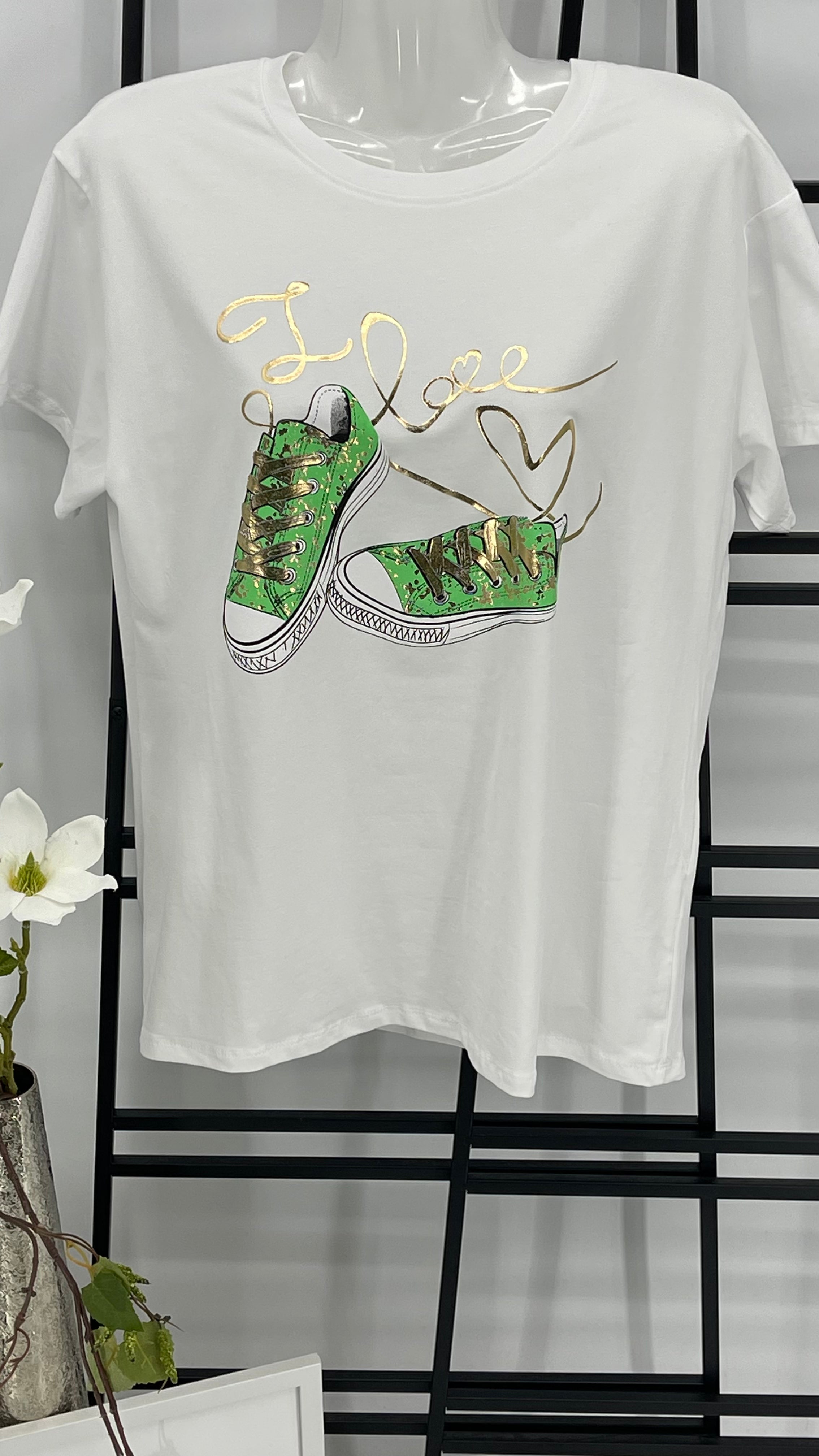 T - Shirt „Sneaker - Glanz “ Einheitsgrösse Gr. 36 - 40